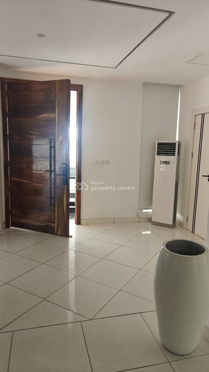 Brand New Fully Serviced 2 Bedroom Apartment, Off Gbangbala Street, Ikate Elegushi, Lekki, Lagos, Flat / Apartment for Sale