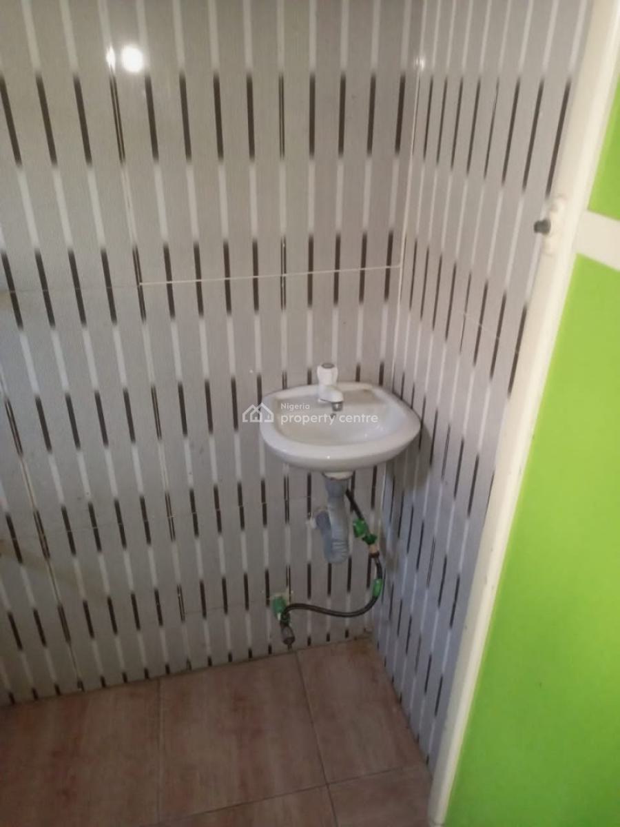 5 Bedroom Semi-detached House with a Room.bq, Lekki County, Megamound Estate, Ikota, Lekki, Lagos, Terraced Duplex for Sale