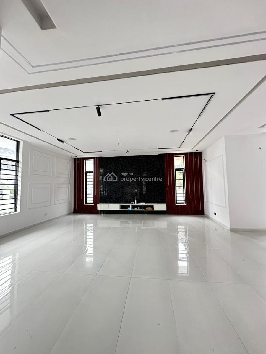 Exquisite Spacious 5 Bedroom Fully Detached Duplex with Bq and Pool ., 5 Bedroom in a Serene Environment with C of O , 2nd Toll Gate Lekki, Lekki, Lagos, Detached Duplex for Sale