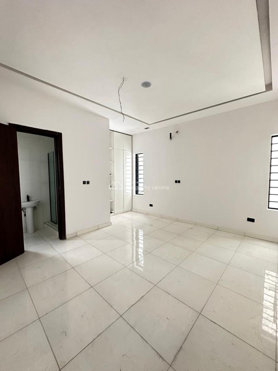 Exquisite Spacious 5 Bedroom Fully Detached Duplex with Bq and Pool ., 5 Bedroom in a Serene Environment with C of O , 2nd Toll Gate Lekki, Lekki, Lagos, Detached Duplex for Sale