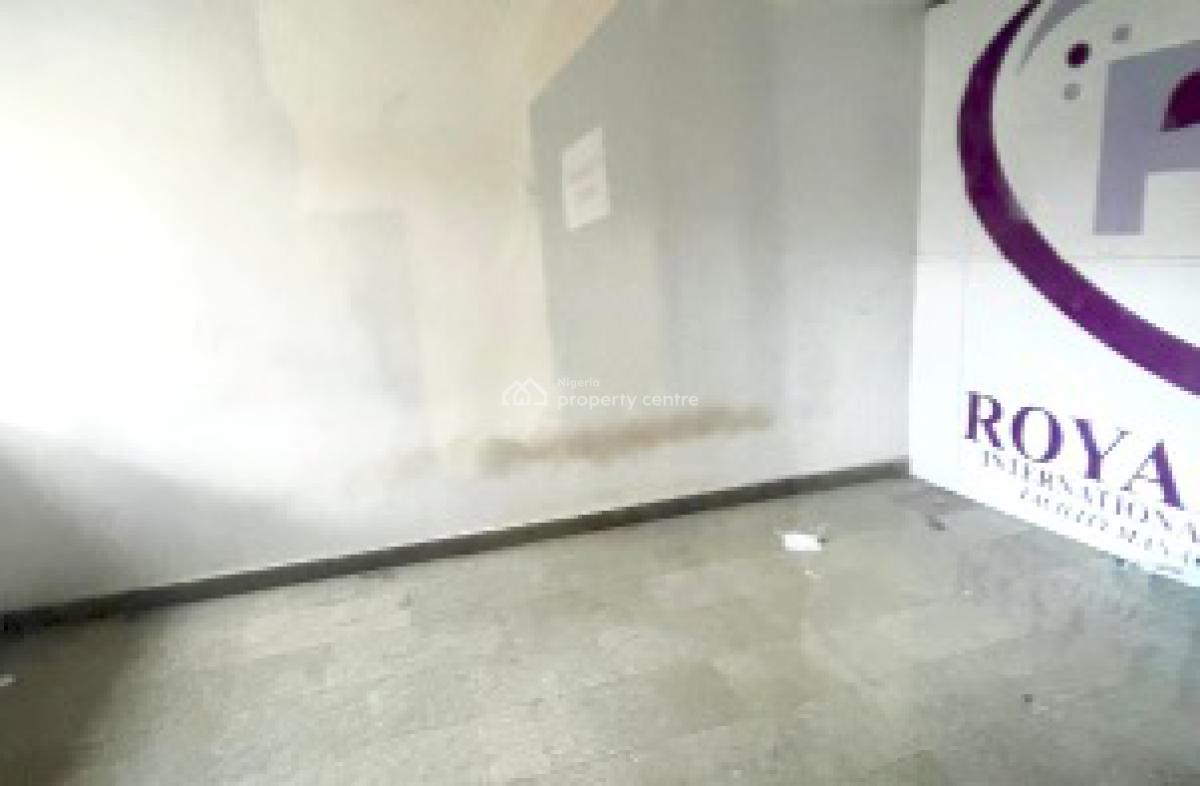 Four  Bedroom Duplex with Excellent Facilities, Off Amorim Johnson Street, Lekki, Lagos, House for Rent