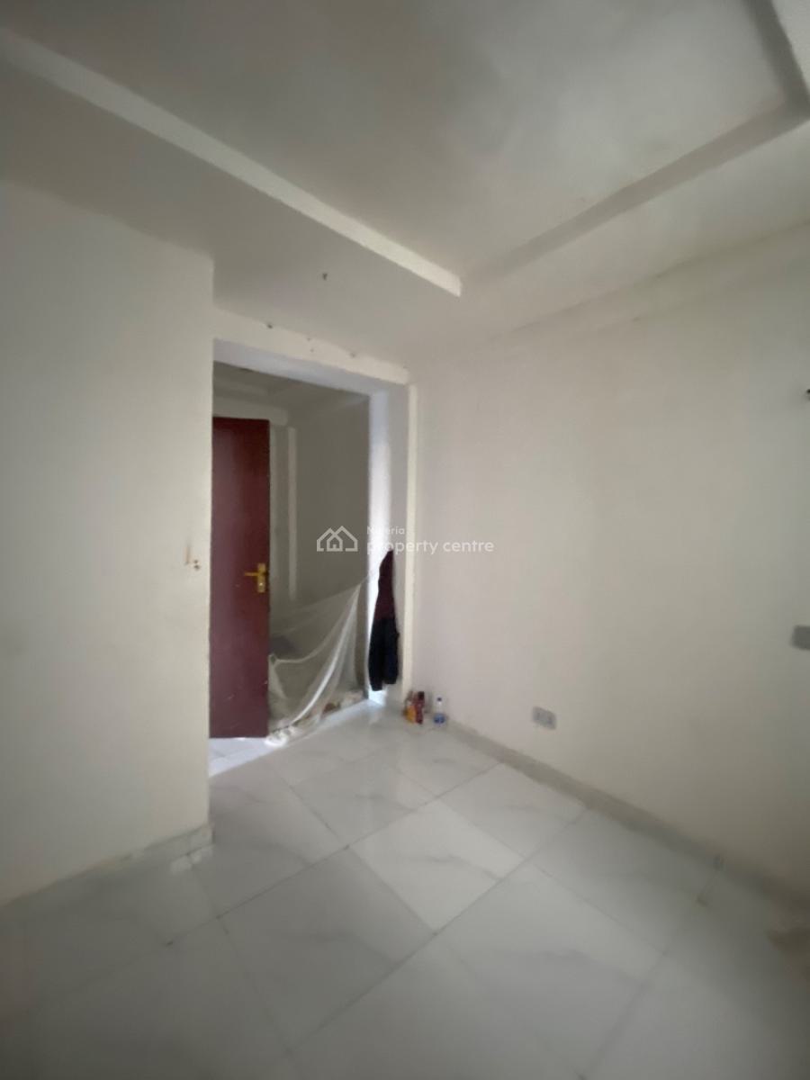 Premium 2 Bedroom in a Secured Estate with Open Kitchen, Mobile Road, Ilaje, Ajah, Lagos, Flat / Apartment for Rent