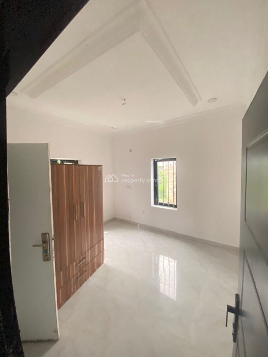 Clean and Spacious 2 Bedroom Apartment, Ogidan, Sangotedo, Ajah, Lagos, Flat / Apartment for Rent