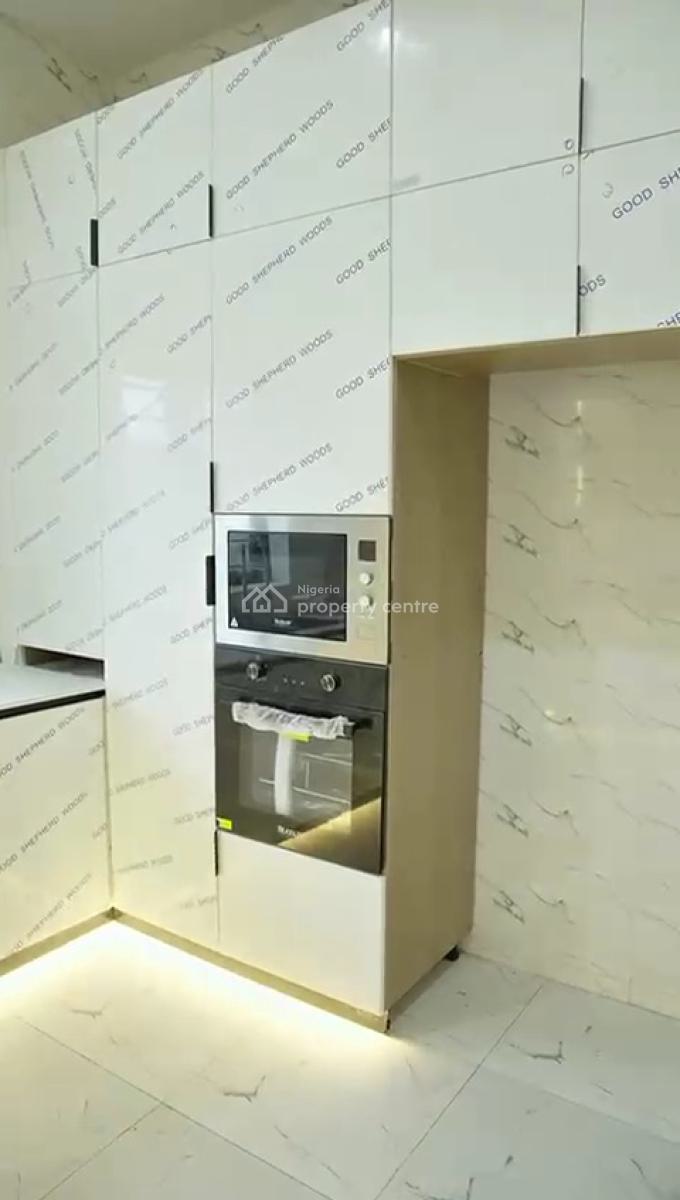 Awesome 4 Bedroom Terraced Duplex with Bq, Guzape District, Abuja, Terraced Duplex for Sale