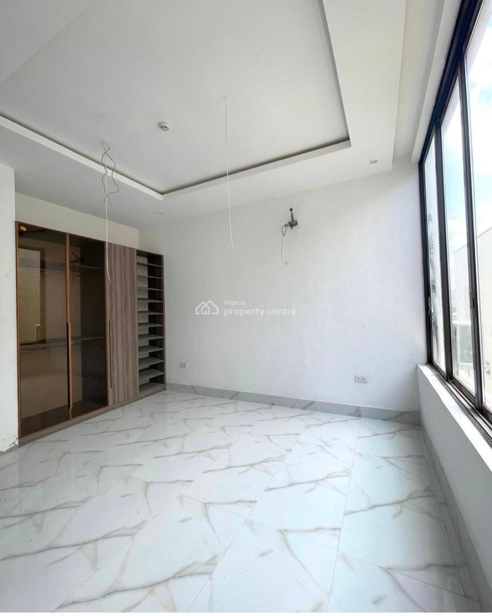 Masterpiece 3bedroom Apartment with Elevator, Lekki Phase 1, Lekki, Lagos, Flat / Apartment for Sale