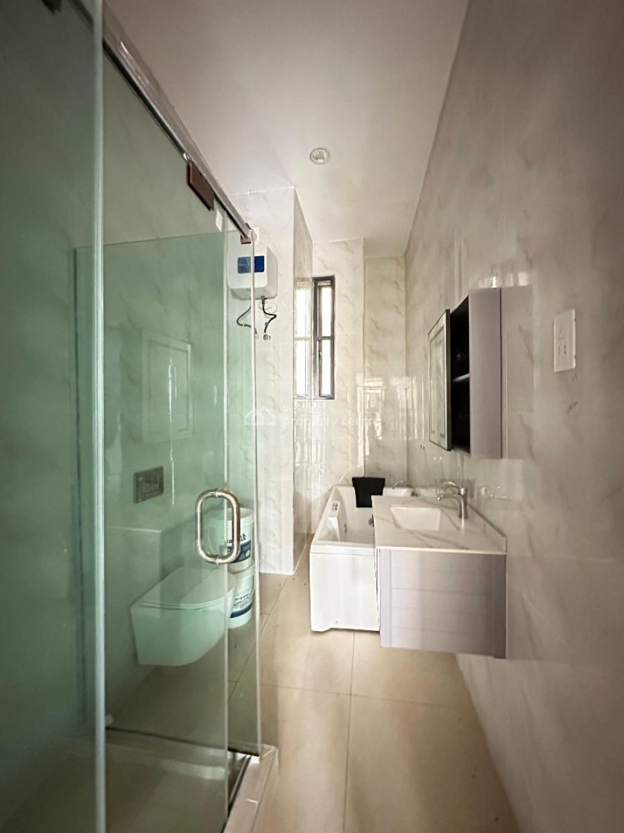 Contemporary 4 Bedroom Terraced Home with Swimming Pool, Lekki Phase 1, Lekki, Lagos, Terraced Duplex for Sale