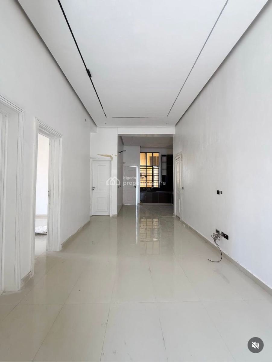 Newly Built 3 Bedroom Apartment, Lekki Phase 1, Lekki, Lagos, Block of Flats for Sale