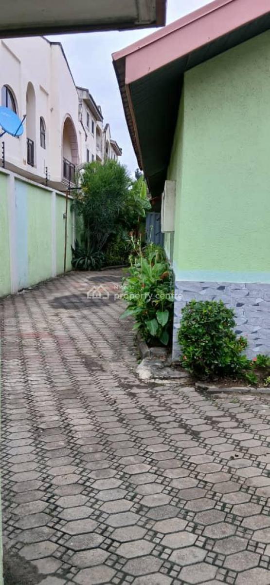 Spacious 2 Bedroom Detached Bungalow, Osapa, Lekki, Lagos, Detached Bungalow for Rent