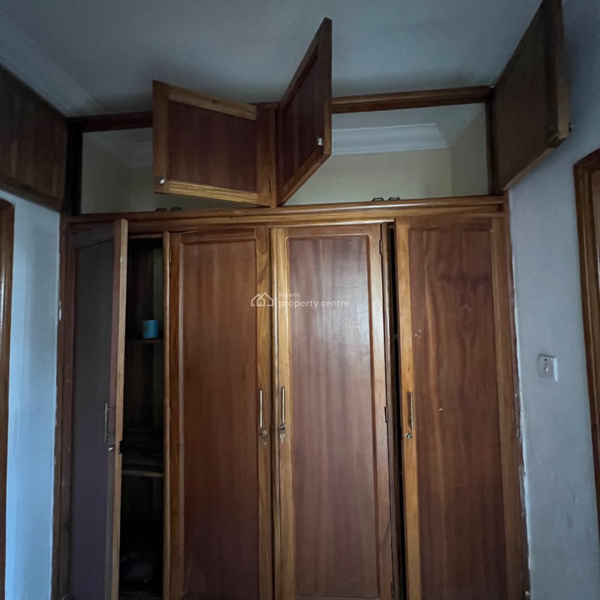 4 Bedroom Semi Detached Duplex & Bq, Osapa, Lekki, Lagos, Semi-detached Duplex for Rent