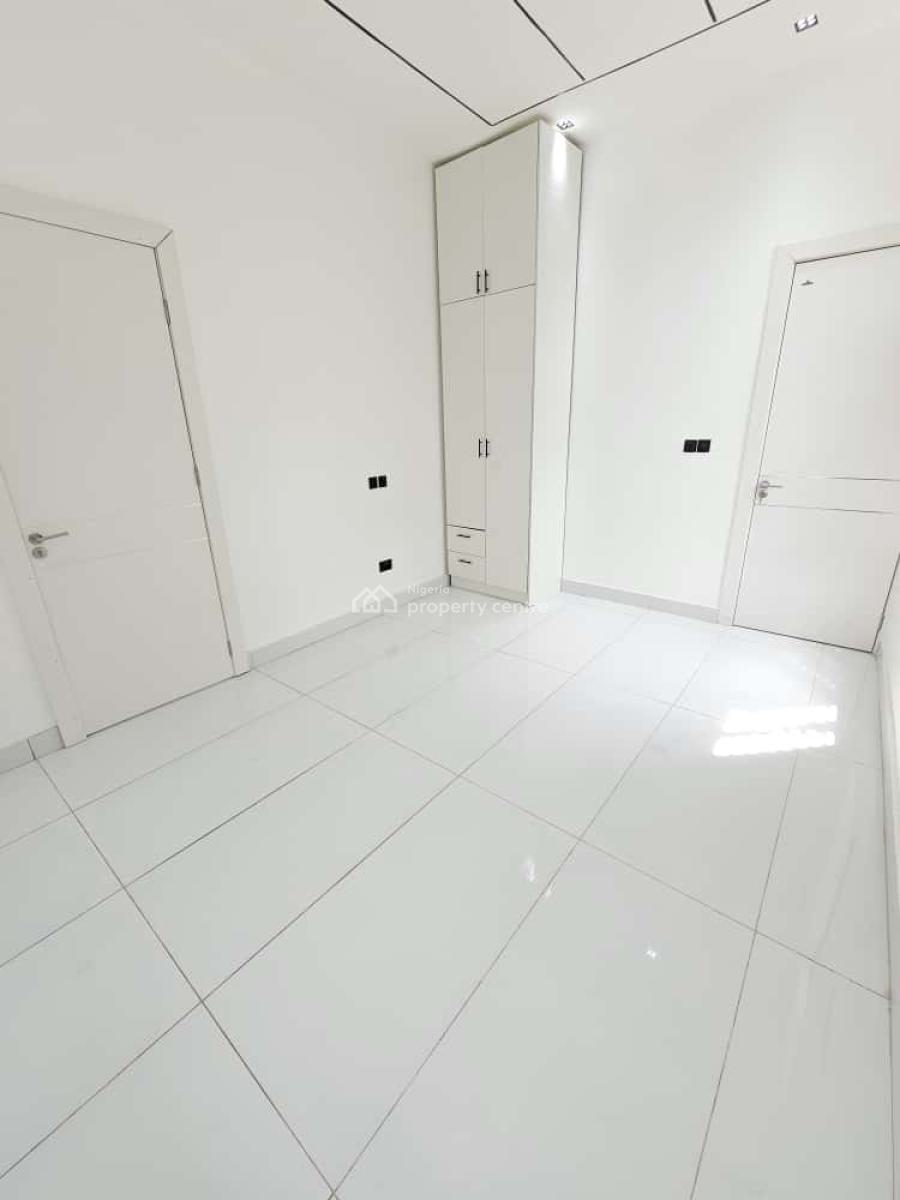 Newly Built Deluxe 5 Bedroom Fully Detached Duplex with a Pool and Bq, Chevron, Lekki, Lagos, Detached Duplex for Sale