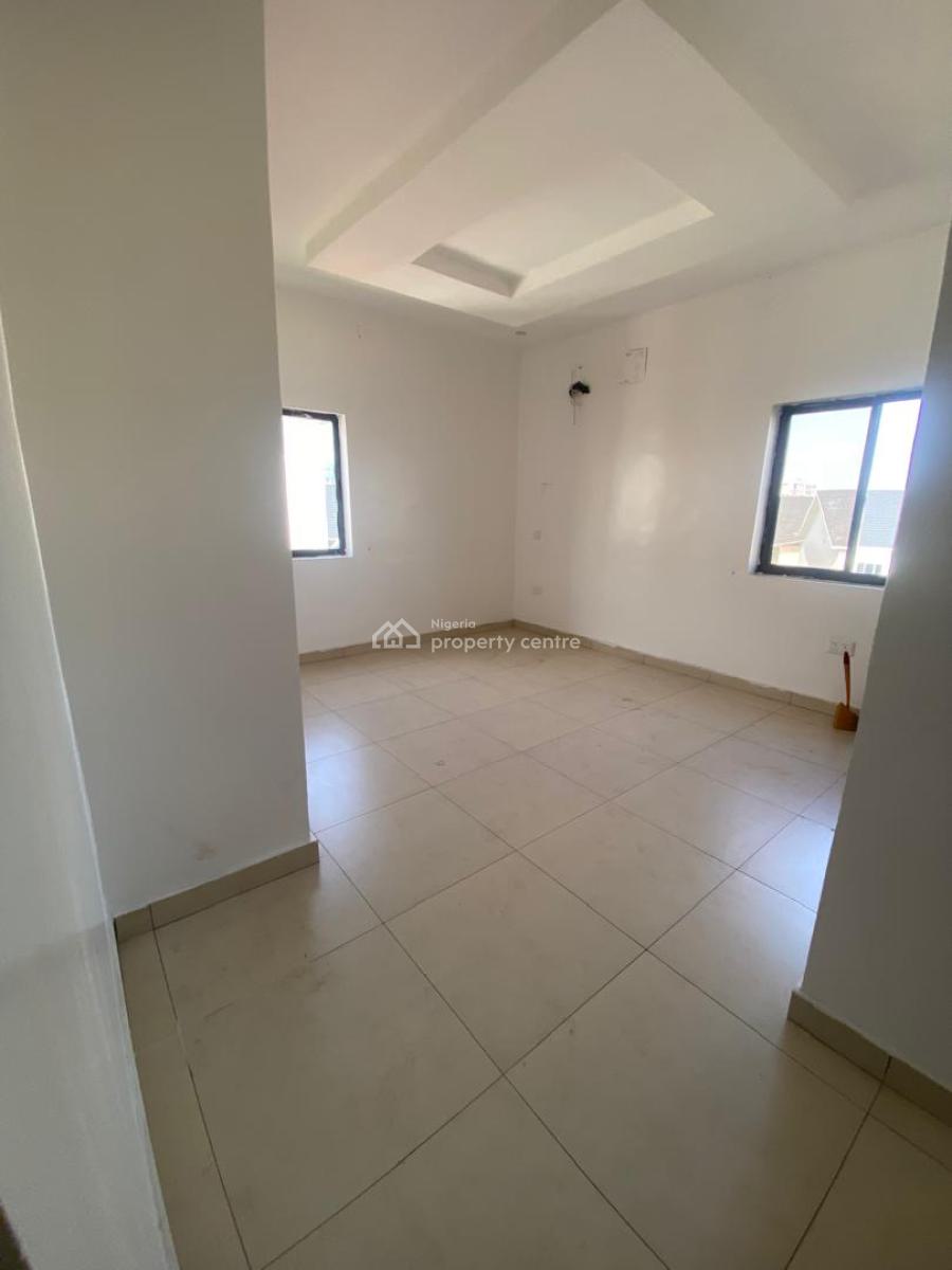 Self Contain, Ikate Elegushi, Lekki, Lagos, Self Contain (single Rooms) for Rent