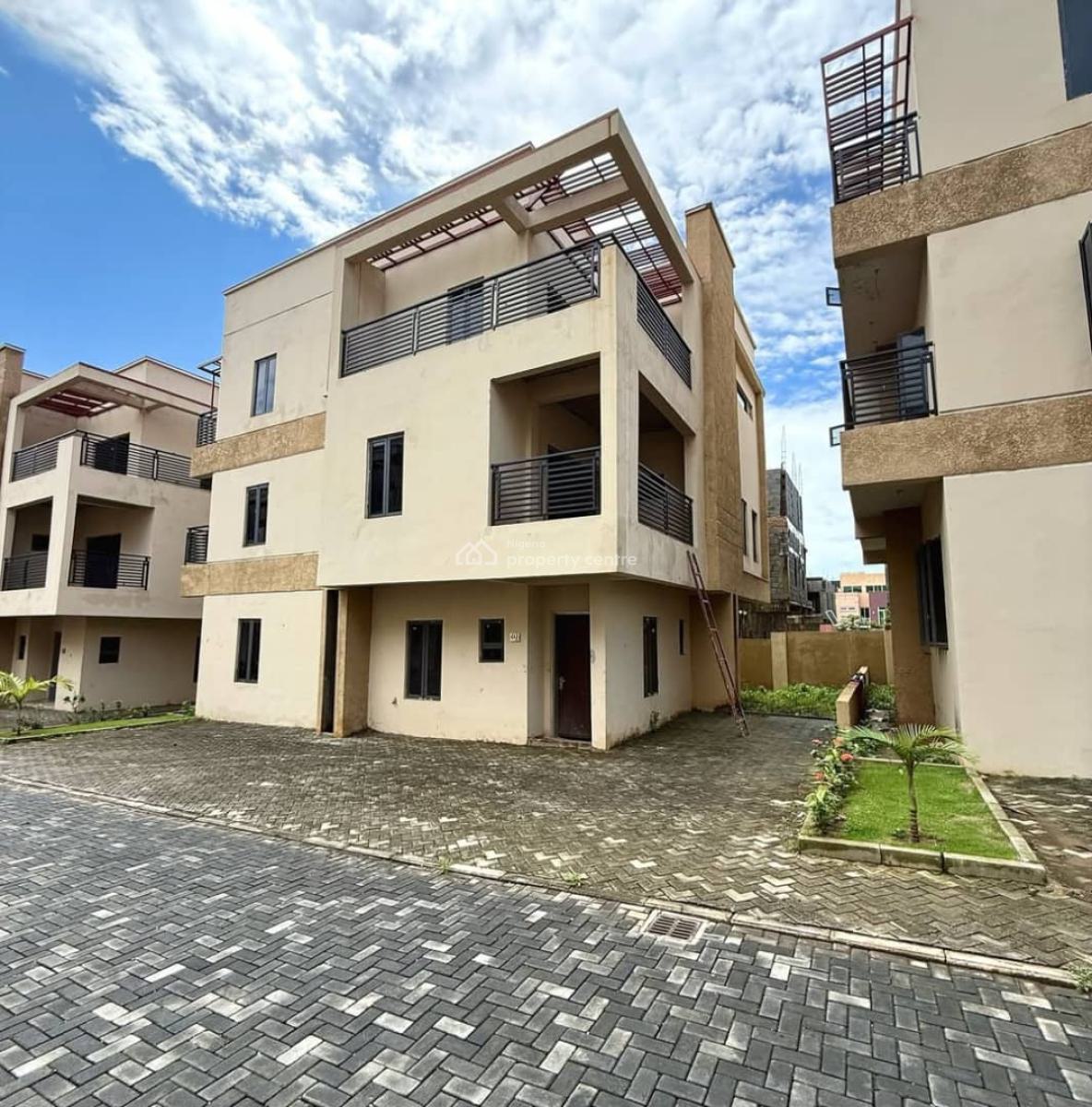6 Bedroom Detached Duplex, Life Camp, Abuja, Detached Duplex for Sale
