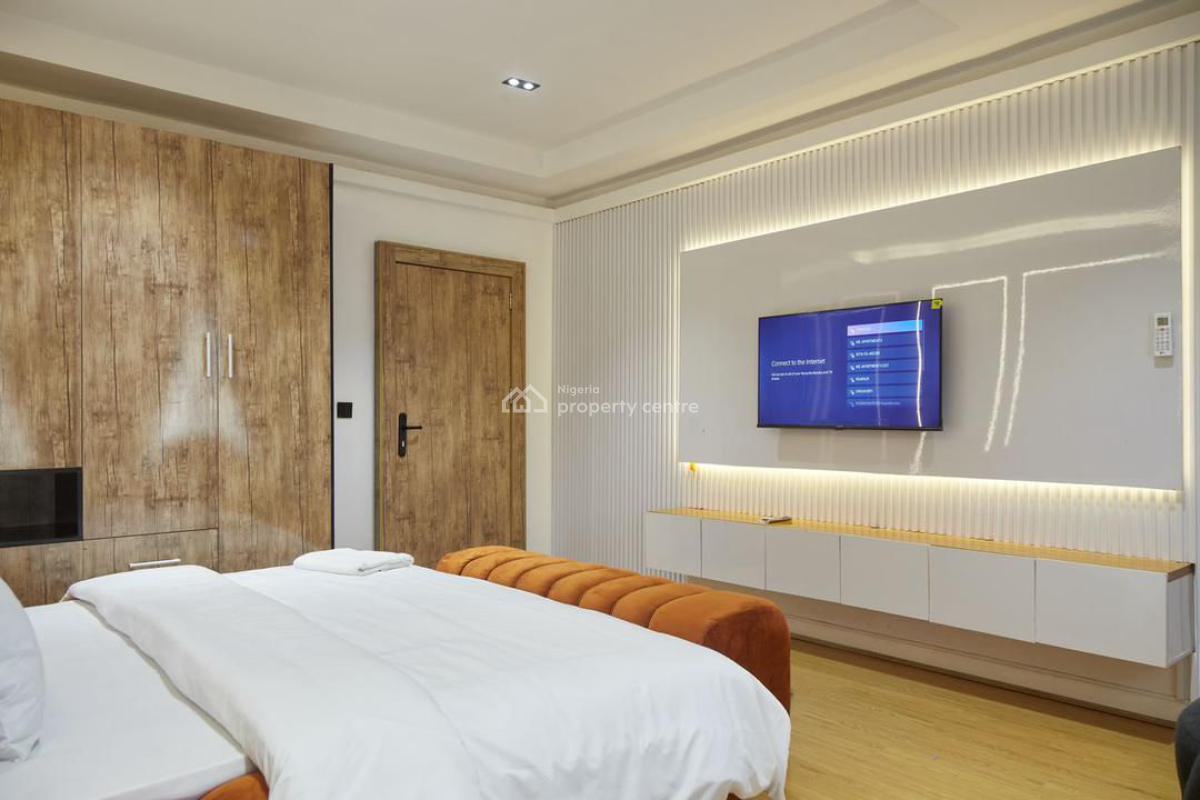 Luxury 3 Bedroom Apartment with Swimming Pool, Ps5 & Snooker, Victoria Island (vi), Lagos, Flat / Apartment Short Let