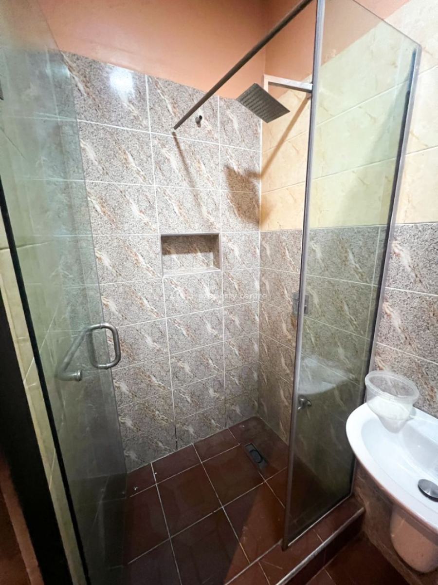 Cozy Apartment with Snooker, Ewa Court, Lekki, Lagos, Flat / Apartment Short Let