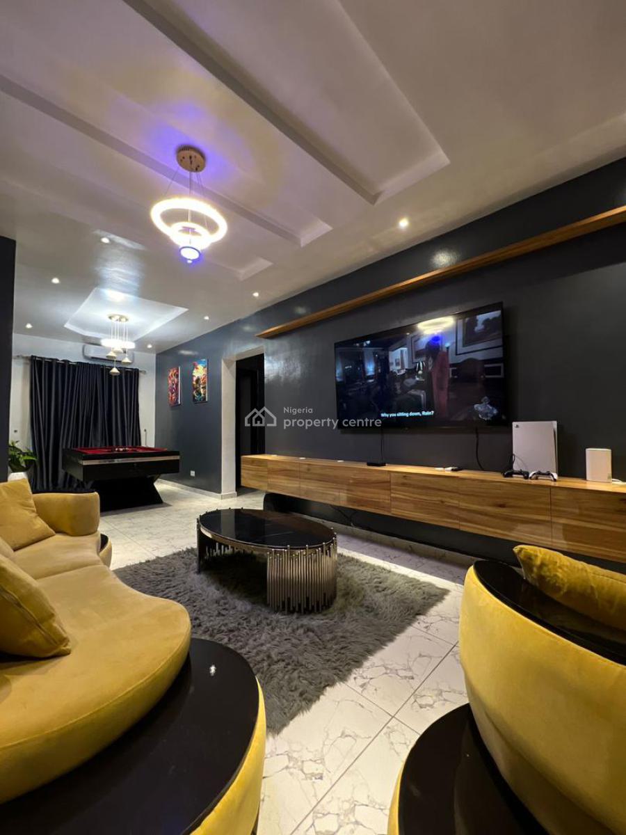 Cozy Apartment with Snooker, Ewa Court, Lekki, Lagos, Flat / Apartment Short Let