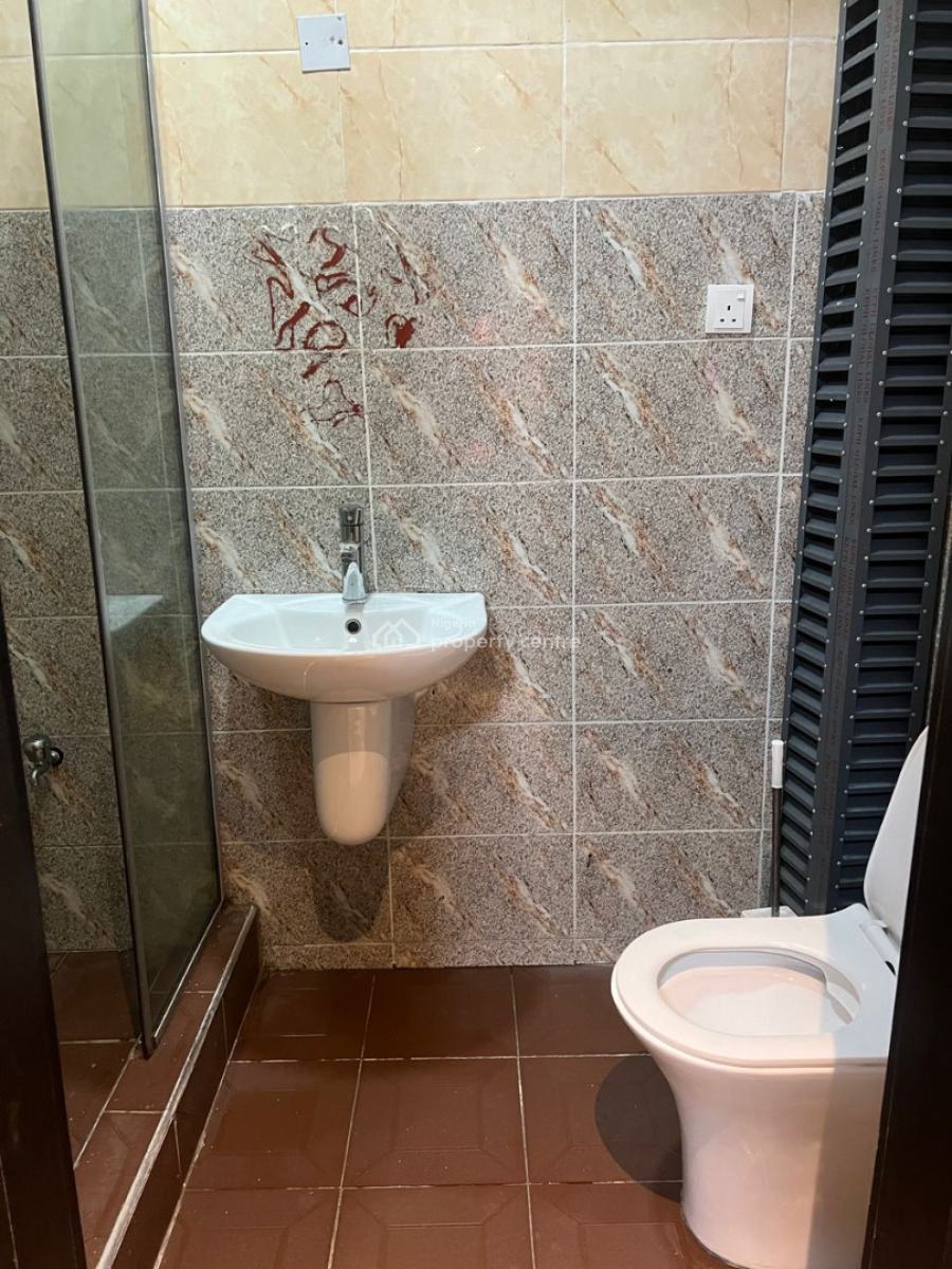 Cozy Apartment with Snooker, Ewa Court, Lekki, Lagos, Flat / Apartment Short Let