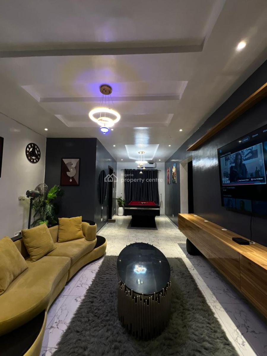 Cozy Apartment with Snooker, Ewa Court, Lekki, Lagos, Flat / Apartment Short Let