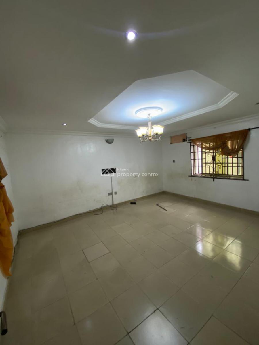 Luxury 2 Bedroom Flat, Gra Phase 1, Magodo, Lagos, Flat / Apartment for Rent