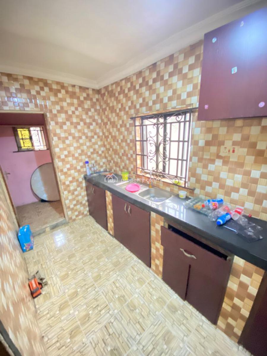 Luxury 2 Bedroom Flat, Gra Phase 1, Magodo, Lagos, Flat / Apartment for Rent