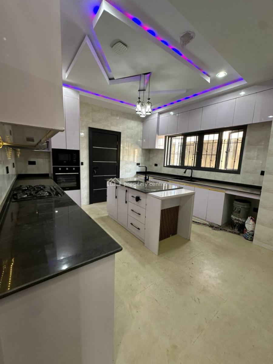 Brand New Luxurious 5 Bedroom Detached Duplex and Bq, Guzape District, Abuja, Detached Duplex for Sale