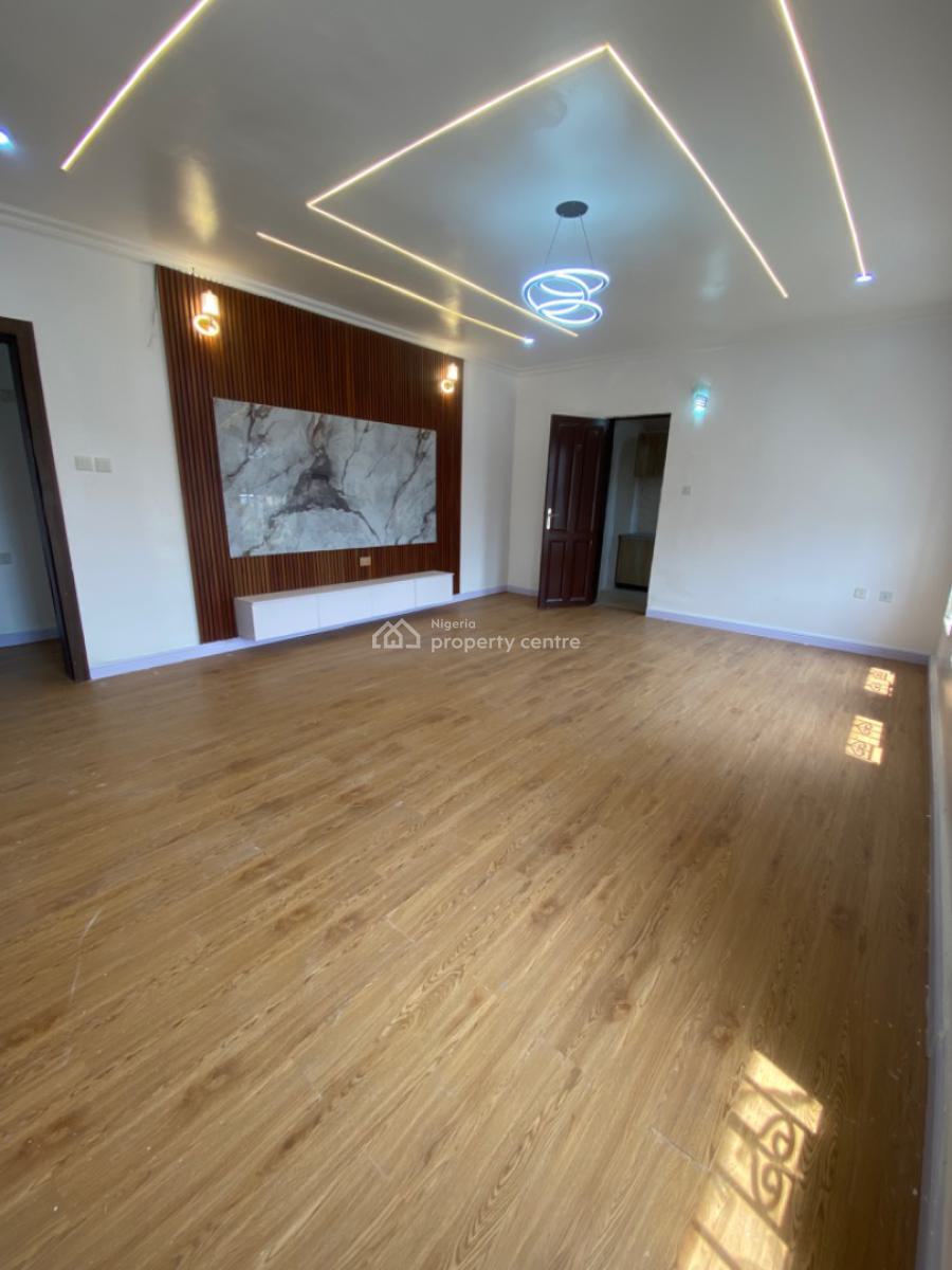 Newly Reconstruction 3 Bedrooms Apartments Upstairs, Lekki ,lekki, Lekki Phase 1, Lekki, Lagos, Flat / Apartment for Rent