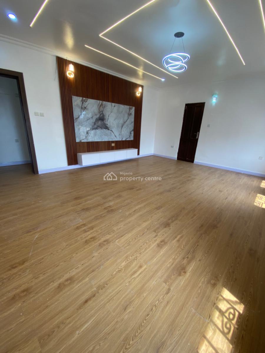 Newly Reconstruction 3 Bedrooms Apartments Upstairs, Lekki ,lekki, Lekki Phase 1, Lekki, Lagos, Flat / Apartment for Rent