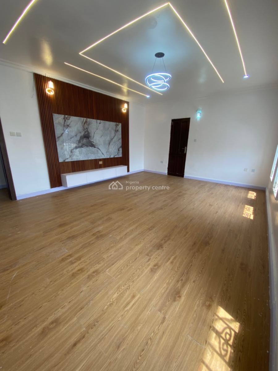 Newly Reconstruction 3 Bedrooms Apartments Upstairs, Lekki ,lekki, Lekki Phase 1, Lekki, Lagos, Flat / Apartment for Rent