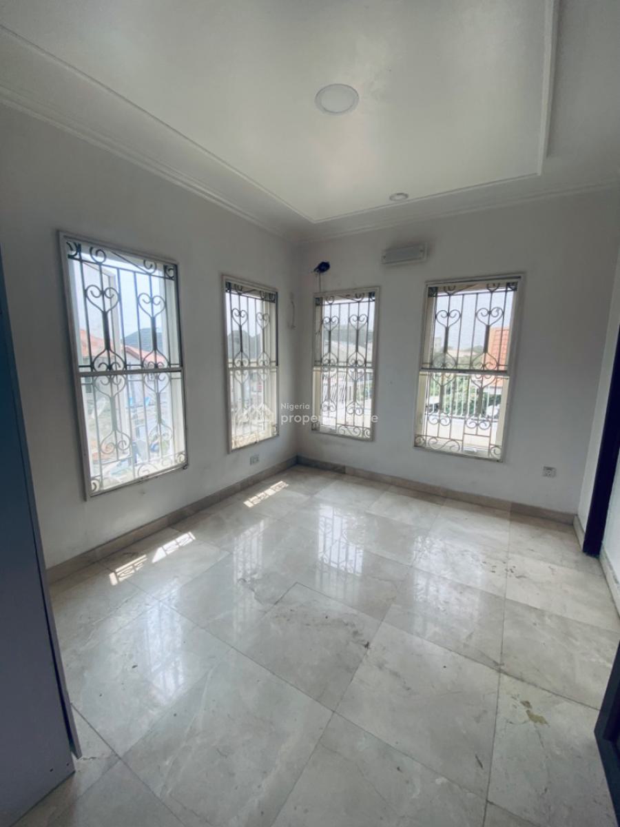 Serviced 2 Bedrooms Apartments, Phase One, Lekki Phase 1, Lekki, Lagos, Flat / Apartment for Rent