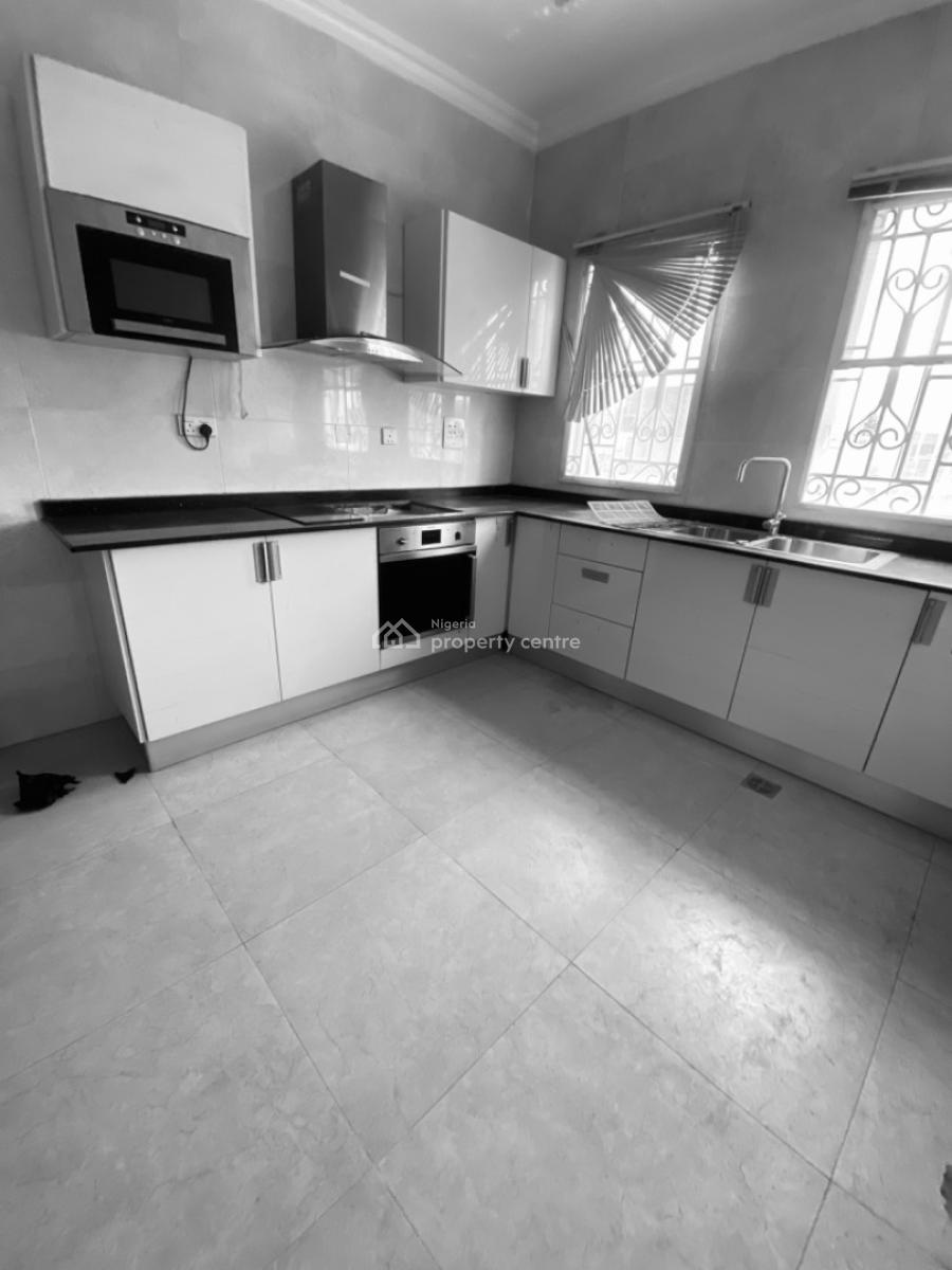 Serviced 2 Bedrooms Apartments, Phase One, Lekki Phase 1, Lekki, Lagos, Flat / Apartment for Rent