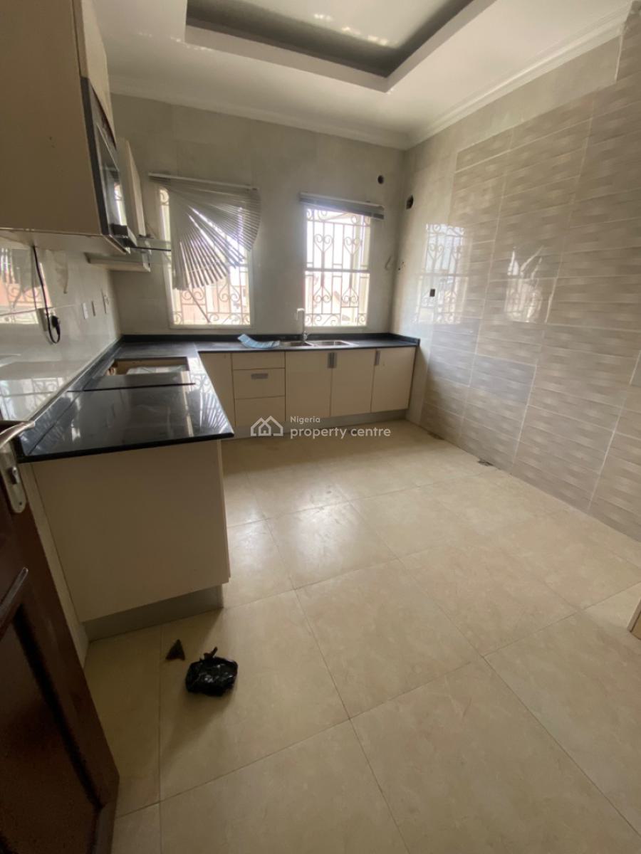 Serviced 2 Bedrooms Apartments, Phase One, Lekki Phase 1, Lekki, Lagos, Flat / Apartment for Rent