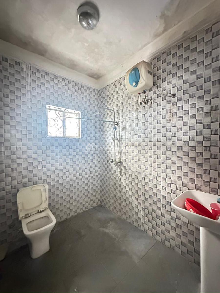 Studio Apartment, Ologolo, Lekki, Lagos, Flat / Apartment for Rent