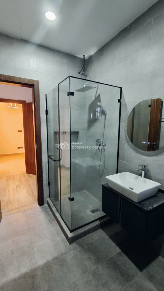 Excellent 5 Bedroom with Bq, Omole Phase 2, Ikeja, Lagos, Detached Duplex for Sale