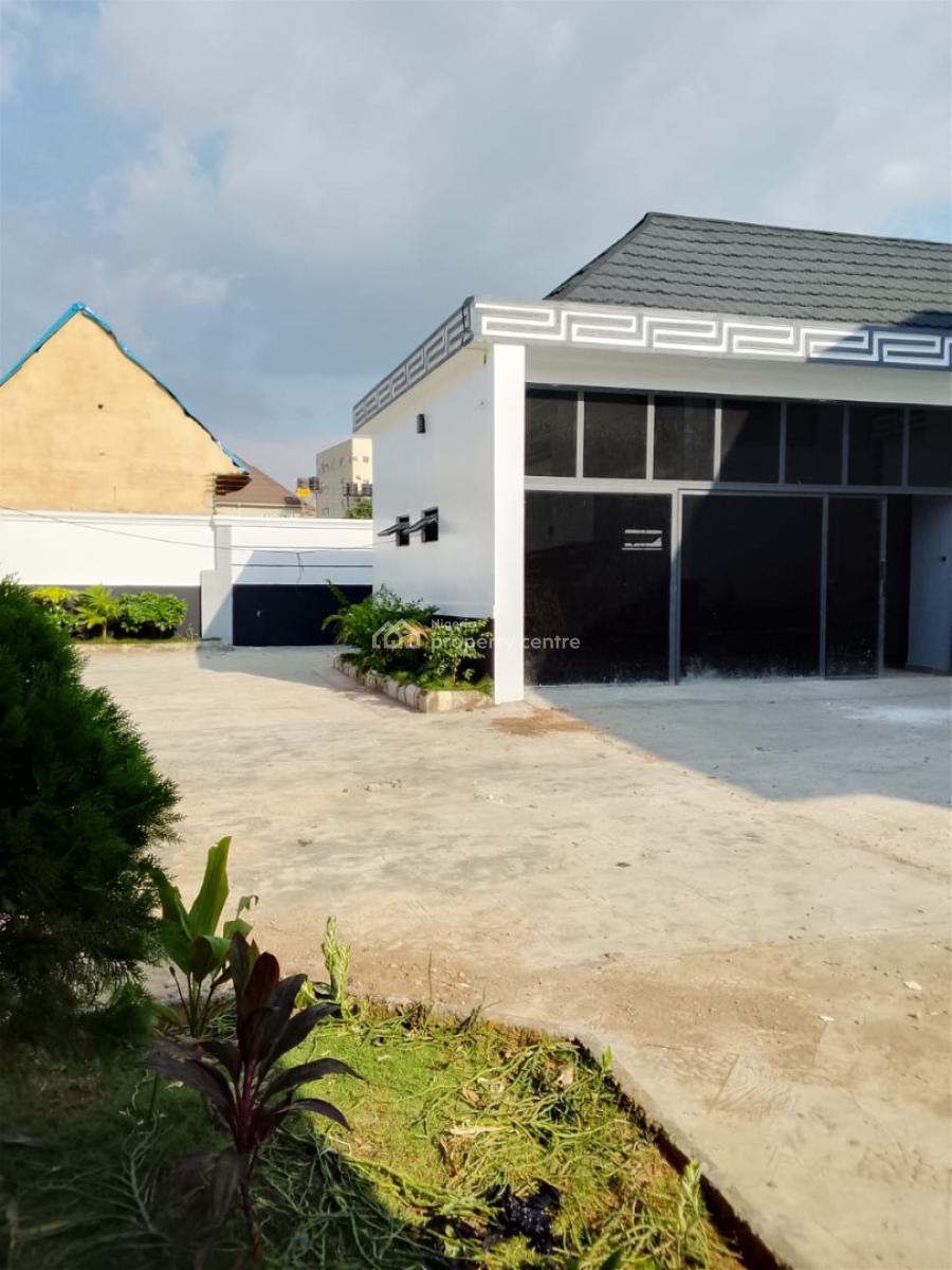 Luxury Spacious 2 Bedroom Apartment, Behind Dunamis Church, Lugbe District, Abuja, Flat / Apartment for Rent