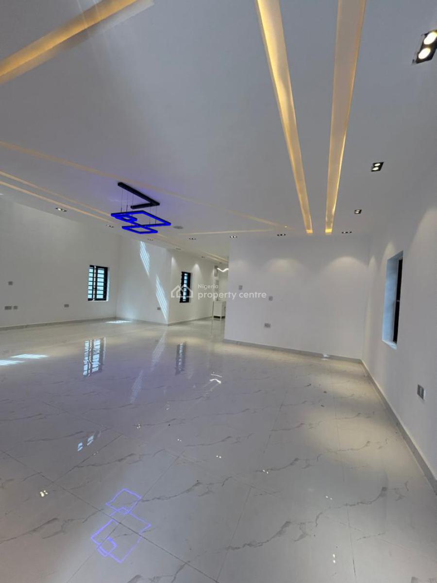 Newly Built Luxury & Smart 5 Bedroom Penthouse with a Bq, Oluyole Estate, Ibadan, Oyo, Detached Duplex for Sale