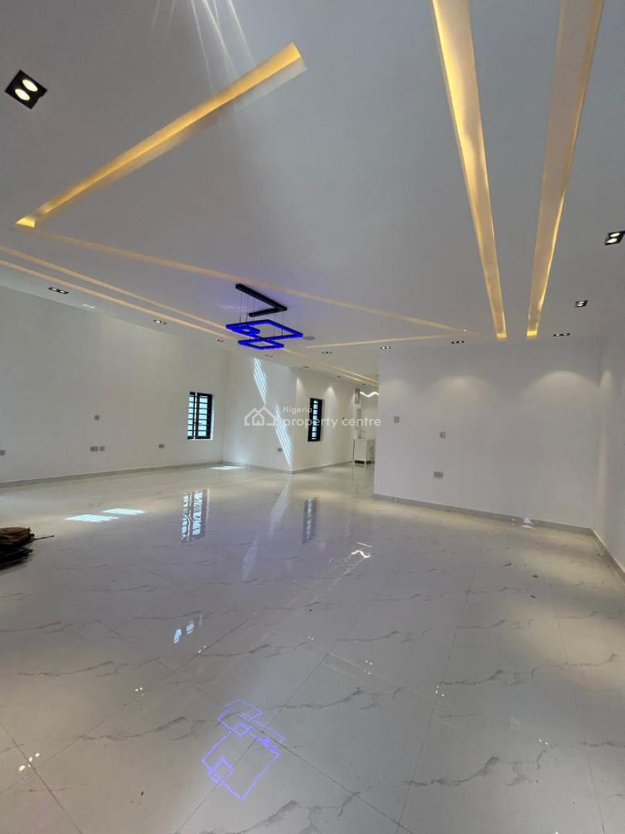 Newly Built Luxury & Smart 5 Bedroom Penthouse with a Bq, Oluyole Estate, Ibadan, Oyo, Detached Duplex for Sale