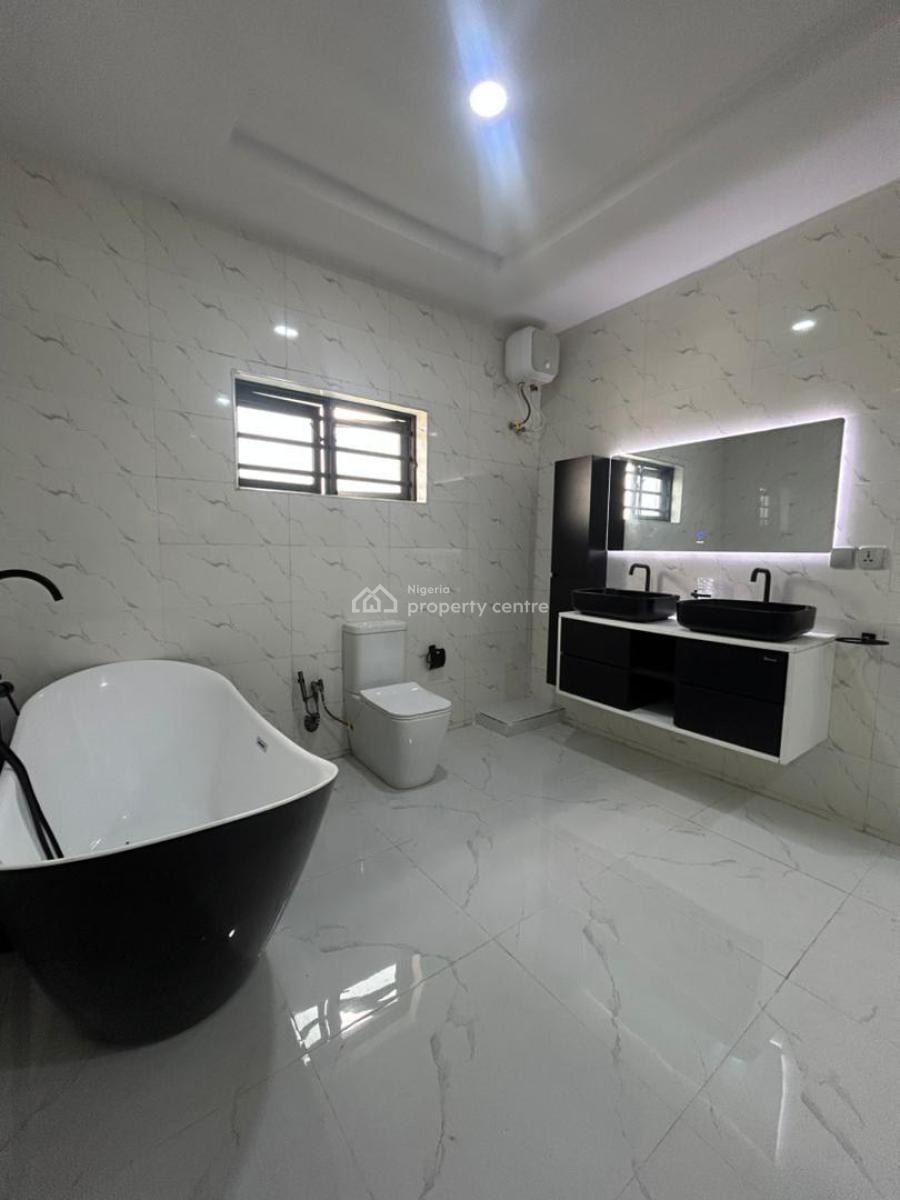 Newly Built Luxury & Smart 5 Bedroom Penthouse with a Bq, Oluyole Estate, Ibadan, Oyo, Detached Duplex for Sale