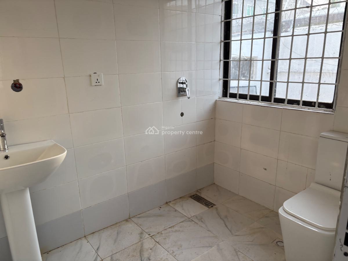 Very Neat and Spacious 2 Bedroom Bungalow with Ac for All Purpose, Ademola Adetokumbo, Wuse 2, Abuja, Detached Bungalow for Rent