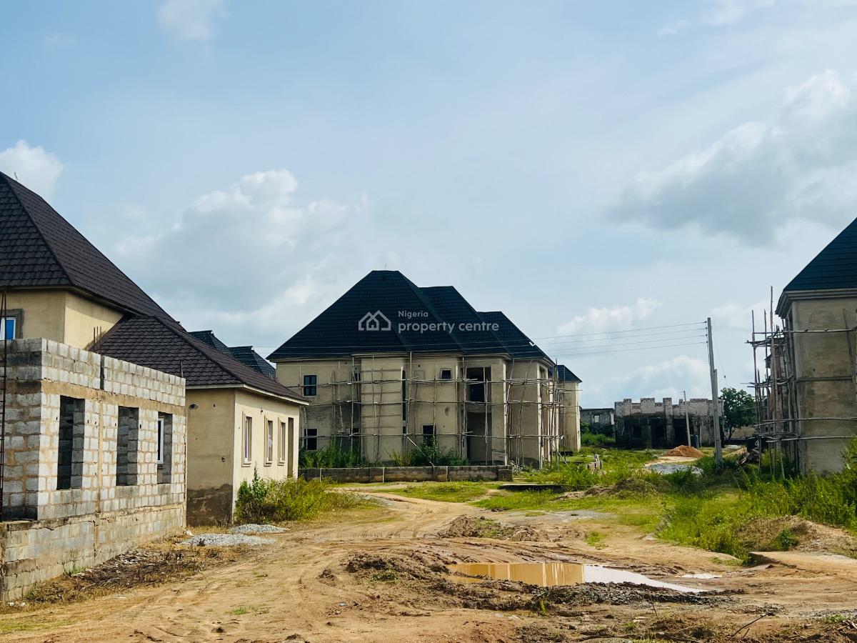 Luxury 4 Bedroom Fully Detached  Duplex, Opposite Dunamis Church Glory Dome, Lugbe District, Abuja, Detached Duplex for Sale