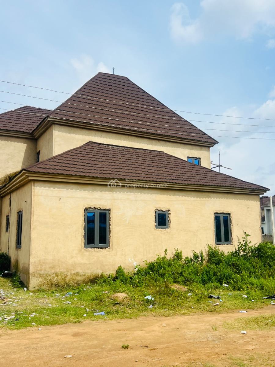 Standard 4 Bedroom Duplex Semi Detached Paint House, Opposite Dunamis Church Glory Dome, Lugbe District, Abuja, Semi-detached Duplex for Sale