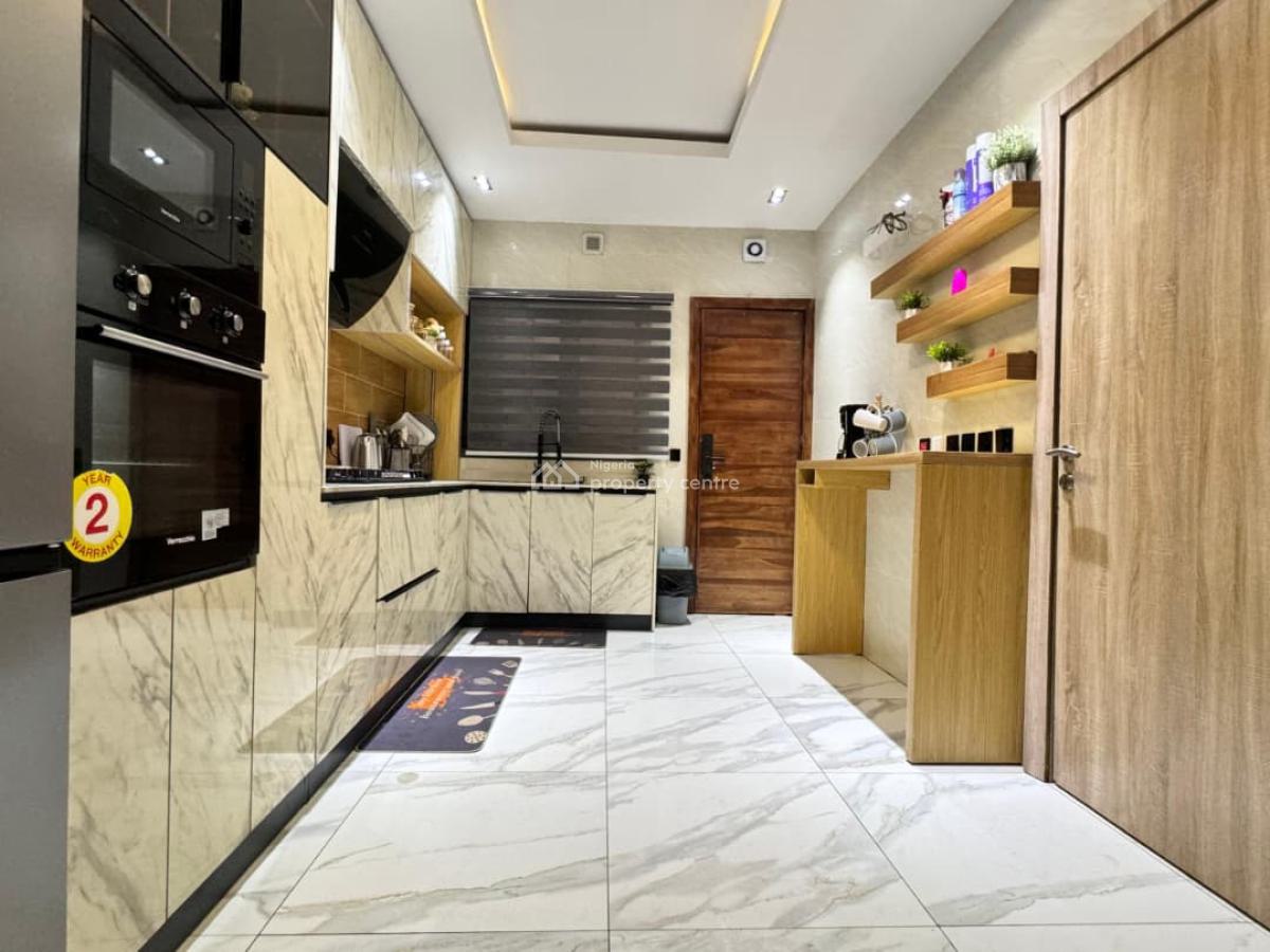 Godsplan 2-bedroom with Ps5 and Pool, Lekki Phase 1, Lekki, Lagos, Detached Duplex Short Let