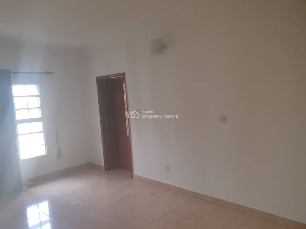 Serviced 2-bedroom Penthouse Apartment in a Serene & Quiet Residential, Off Babatunde Anjous Street, Lekki Phase 1, Lekki, Lagos, House for Rent