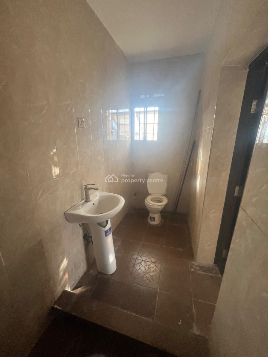 2 Bedroom Flat, Peace Castle Estate, Ogombo, Ajah, Lagos, Flat / Apartment for Rent