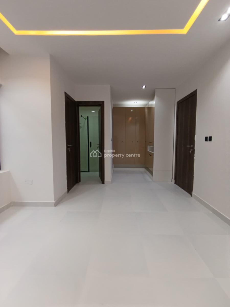 New 4bedroom with Bq Pool 24/7 Light Children Playground, Secured Estate, Lekki Phase 1, Lekki, Lagos, Terraced Duplex for Rent