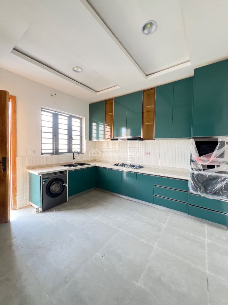 Luxury Built Four Bedroom Terrace Duplex with Bq, Off Freedom Way, Lekki Phase 1, Lekki, Lagos, Terraced Duplex for Sale