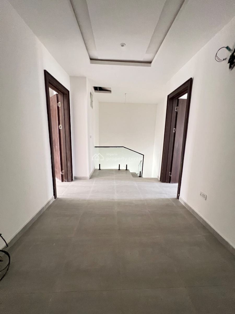 Luxury Built Four Bedroom Terrace Duplex with Bq, Off Freedom Way, Lekki Phase 1, Lekki, Lagos, Terraced Duplex for Sale