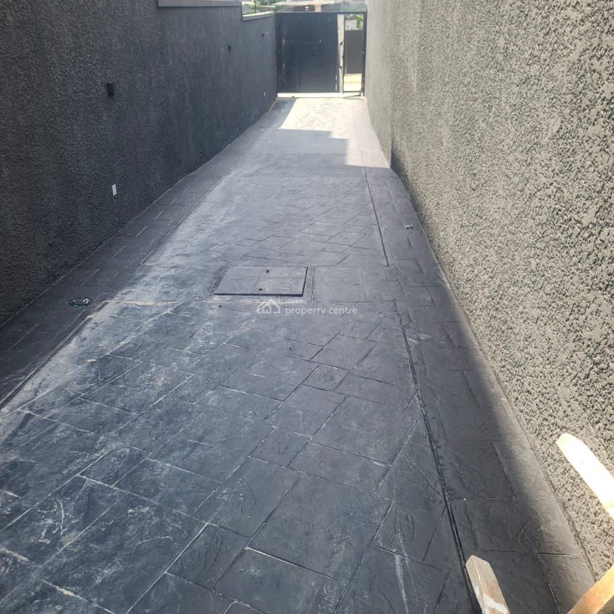 Tastefully Built 4 Bedroom Duplex with Bq, Omole Phase 2, Ikeja, Lagos, Semi-detached Duplex for Rent