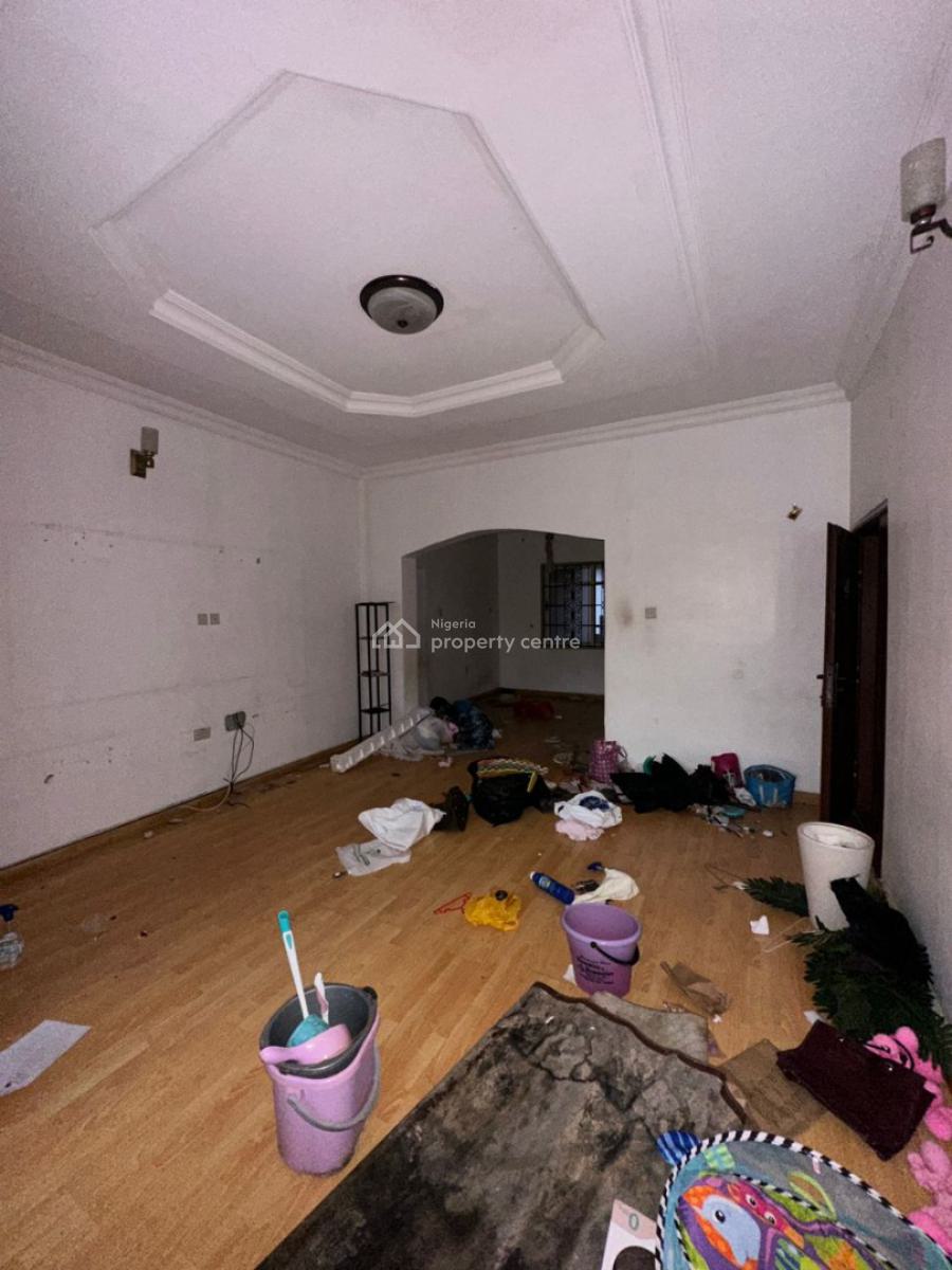 2bedroom Apartment, Elegushi,, Lekki Phase 1, Lekki, Lagos, Flat / Apartment for Rent