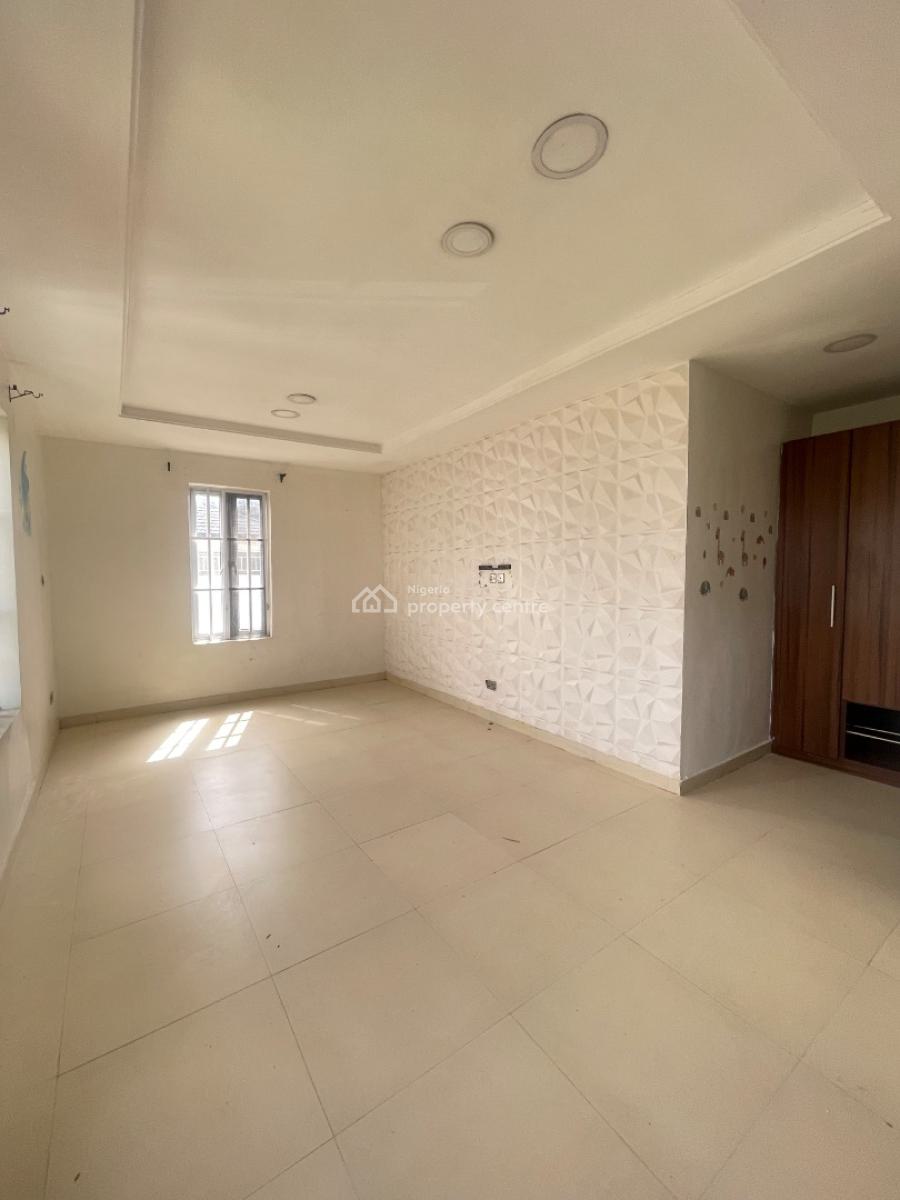 Best Deal, Corner-piece Four Bedrooms Terraced Duplex with Bq, Lekki Phase 1, Lekki, Lagos, Terraced Duplex for Sale