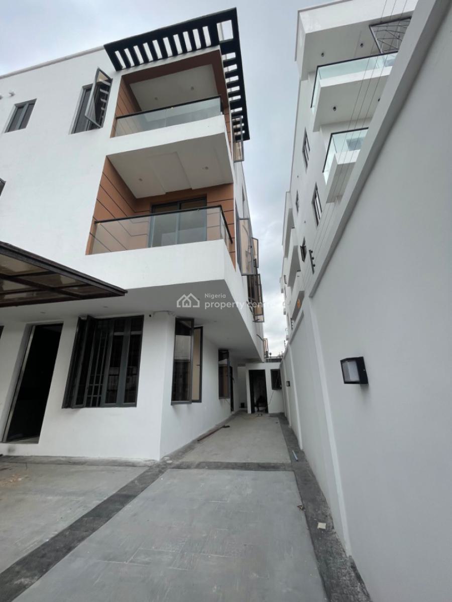 Well Built 4 Bedroom Semi Detached Duplex with a Bq, Adeniyi Jones, Ikeja, Lagos, Semi-detached Duplex for Sale