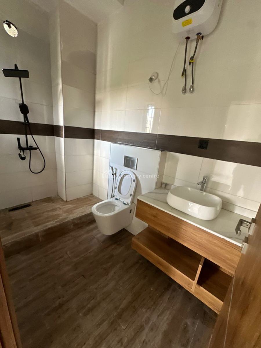 Luxurious 3 Bedrooms Serviced Apartment,bq, Elevator, Katampe, Abuja, Flat / Apartment for Sale